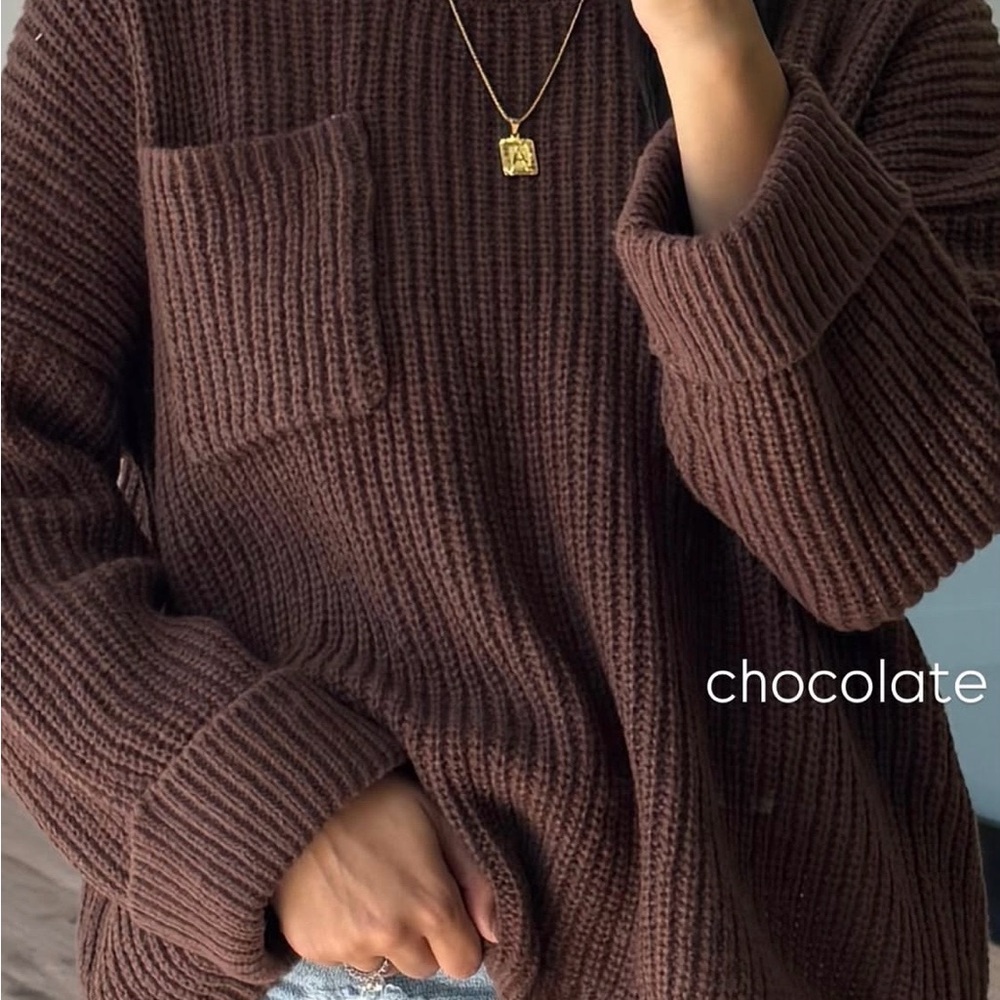 Ledger Chunky Knit Sweater - Picture 4 of 4